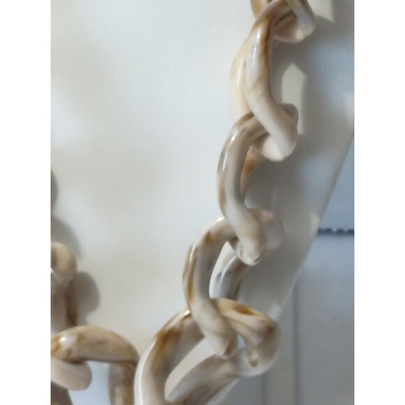 Baublebar Beige Brown Marbled Gold Tone Chain Link Chunky Statement Necklace - Picture 3 of 6